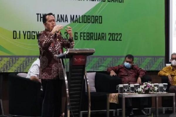 Perubahan mendasar dari pengelolaan keuangan daerah, yakni ada kewajiban daerah untuk menyajikan dan mempublikasikan informasi keuangan daerah.