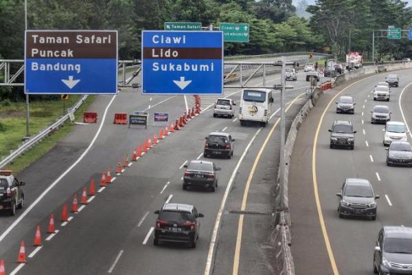 Melalui kunjungan spesifik hari ini, saya berterima kasih yang luar biasa kepada Pimpinan dan Anggota Komisi V DPR RI, termasuk dengan Dirjen Bina Marga dan teman-teman BPJT (Badan Pengatur Jalan Tol) Kementerian PUPR yang sangat concern dan akan mencari solusi yang terbaik.