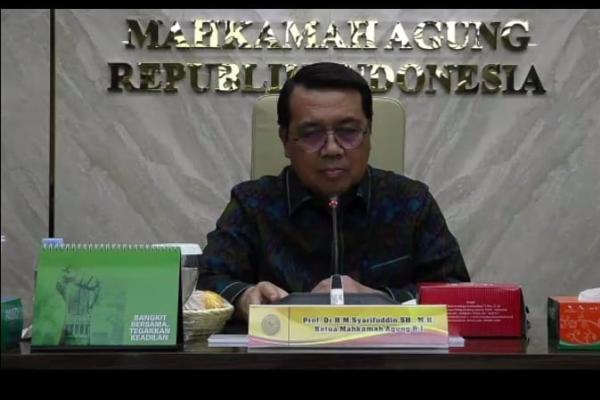 Dua Hakim Terseret Suap, Syarifuddin Optimistis Kinerja MA Lebih Baik di 2023