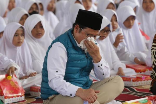 Gus Muhaimin Santuni Ribuan Yatim Piatu