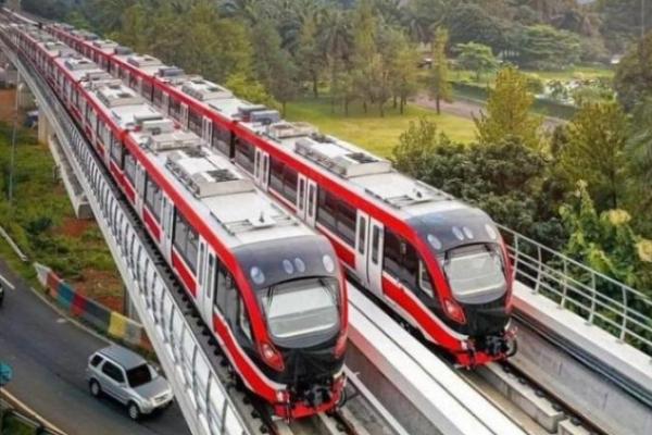 Naik LRT Jabodebek, Mulai 26 Agustus Ada Diskon Sampai Satu Bulan