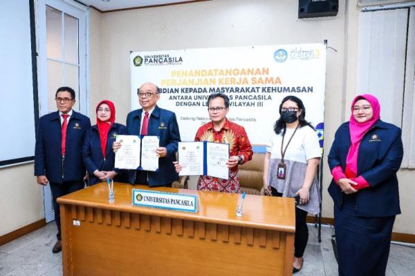 Lembaga Layanan Pendidikan Tinggi (LLDikti) Wilayah III menandatangani Perjanjian Kerja Sama (PKS) dengan Universitas Pancasila (UP)