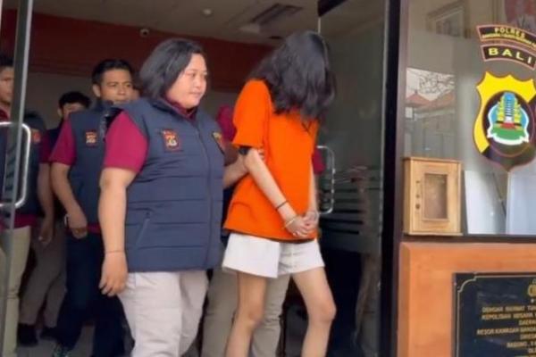 Selebgram Zhafira Devi Liestiatmaja (ZDL) ditangkap atas perbuatannya membuang bayinya di Bandara Ngurah Rai, Bali.