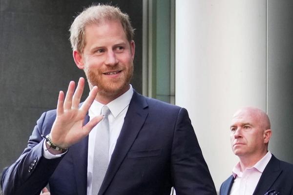 HUT Ke-40 Pangeran Harry akan Dirayakan dengan Pesta Mewah, Akankah Raja Charles Beri Ucapan Selamat?
 