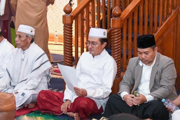 Sambut Tahun Baru Fadel Muhammad Bersama Rakyat Gorontalo Hadiri Gelar Zikir Akbar