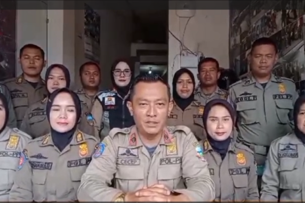 Kami sudah dapat informasi itu. Tentunya kami sangat menyayangkan, karena baru tadi kami ikrar netralitas. Saat ini kaitan dengan video tersebut sedang kami proses dengan provost Satpol PP Garut.