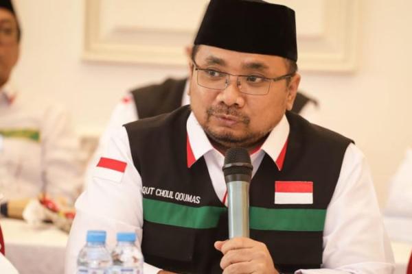 Meminta Presiden mencopot Menteri Agama (Gus Yaqut) untuk memudahkan KPK melalukan penyidikan secara mendalam.