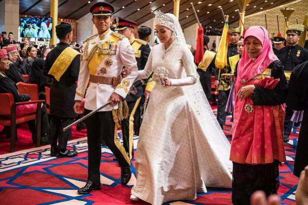  
Putra Ke-10 Sultan Brunei Gelar Resepsi Pernikahan Kerajaan