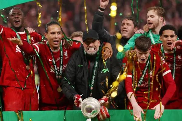 Sindir Liverpool, Pep Sebut Carabao Cuma 