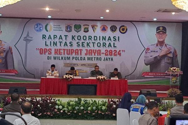 Polda Metro Jaya menyiapkan 4.105 personel dalam Operasi Ketupat Jaya 2024 untuk hadapi Lebaran