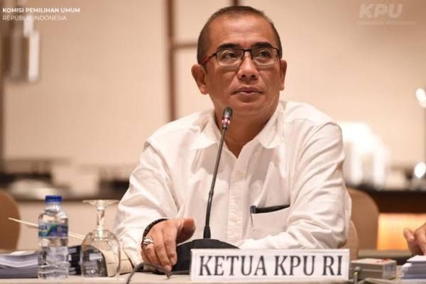 Ketua KPU RI Hasyim Asy`ari menegaskan, bagi anggota dewan yang terpilih periode 2024-2029 harus mengundurkan diri apabila ditetapkan sebagai calon kepala daerah di Pilkada serentak 2024.