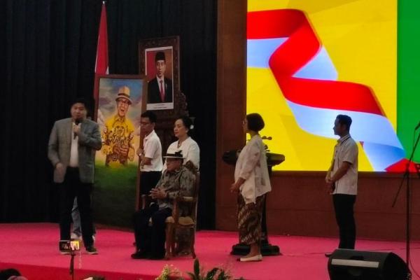 Akbar Tandjung Inspirasi Anak Muda dan Aktivis