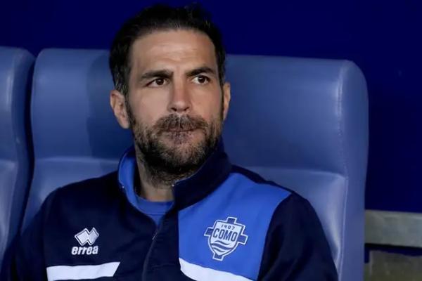 Como mengikat Cesc Fabregas sebagai pelatih kepala dengan kontrak berdurasi empat tahun ke depan