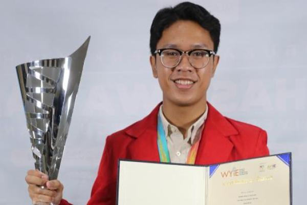 Mahasiswa Mercu Buana, Prima Wijaya Kusuma raih Penghargaan Emas dan Penghargaan Khusus di acara ITEX
