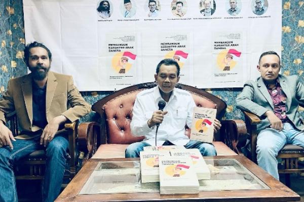 Luncurkan Buku, Praktisi Hukum Melihat Nilai Kebangsaan Kian Tergerus