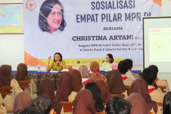 Anggota MPR RI Christina Aryani, ingatkan generasi muda pentingnya menjaga persatuan dan kesatuan