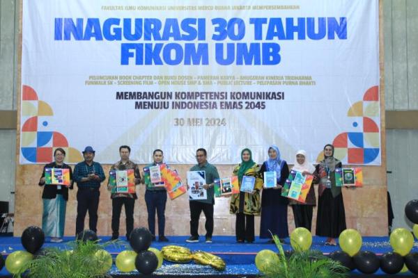 HUT FIKOM UMB ke 30 berlangsung sukses dengan tema: Membangun Kompetensi Komunikasi Menuju Indonesia Emas 2045.