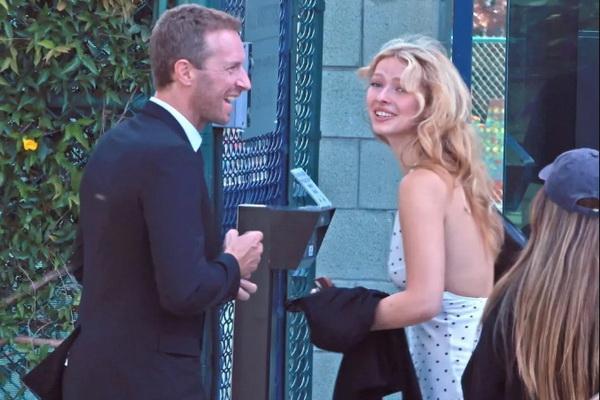 Mantan Pasutri Gwyneth Paltrow dan Chris Martin Rayakan Kelulusan SMA Putranya 