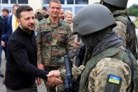 KTT Ukraina Menarik Perhatian Pemimpin Dunia tetapi Dianggap Palsu oleh Rusia