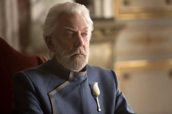 Pemeran Presiden Snow `Hunger Games` Donald Sutherland Meninggal Dunia