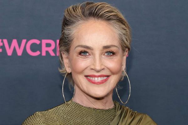 Gara-gara Stroke, Sharon Stone Ditipu hingga Uangnya Lenyap $18 Juta