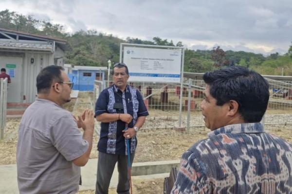 Aset mangkrak itu berupa Pembangkit Listrik Tenaga Biomassa (PLTBm) Bondohula, yang berlokasi di Desa Laboya Dete.