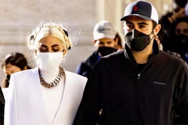 Di Olimpiade Paris 2024, Lady Gaga Mengakui Bertunangan dengan Michael Polansky