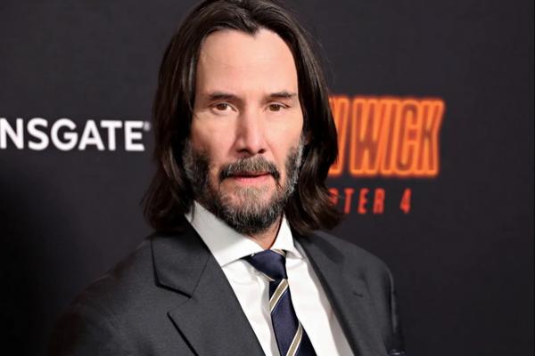 Kerap Kehilangan Orang Dicintainya, Keanu Reeves Selalu Berpikir Tentang Kematian