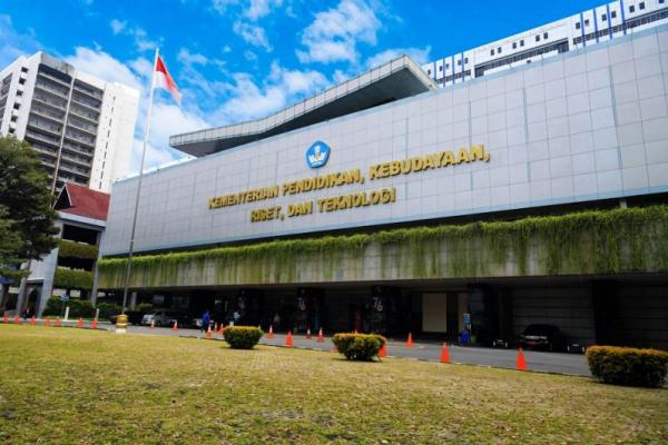 Komisi Pemberantasan Korupsi (KPK) melakukan inspeksi mendadak (sidak) di kantor Kementerian Pendidikan, Kebudayaan, Riset, dan Teknologi (Kemdikbudristek) pada Selasa (30/7).