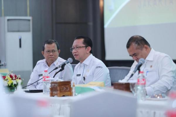 Rancangan awal RPJMN 2025-2029, bidang perdesaan jadi prioritas nasional ke-6 (PN 6), yaitu Membangun dari desa dan dari bawah untuk pemerataan ekonomi dan pemberantasan kemiskinan