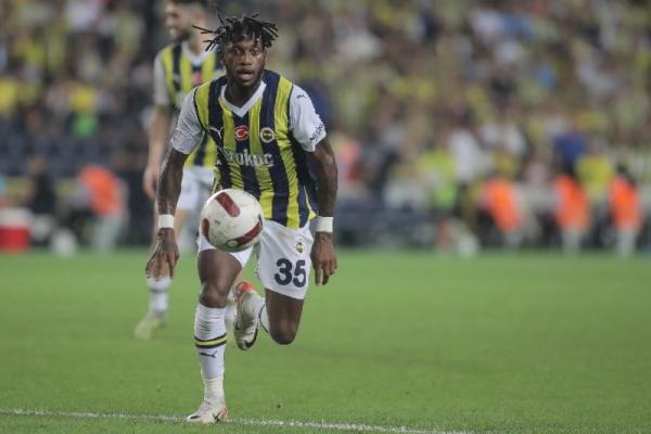 Fenerbahce menelan kekalahan dalam laga penting Kualifikasi Ronde Ketiga Liga Champions UEFA atas Lille pada Rabu (7/8) dini hari