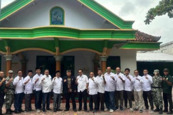 Lukman Edy dipolisikan atas dugaan pencemaran nama baik terhadap Ketua Umum (Ketum) PKB Muhaimin Iskandar alias Cak Imin