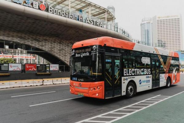 Pada 2019, PT. SAG memperkenalkan produk pertamanya Bus Low Deck 12M ke Indonesia dan sudah beroperasi di tahun 2023, mendukung program pemerintah Langit Biru untuk pengendalian polusi udara