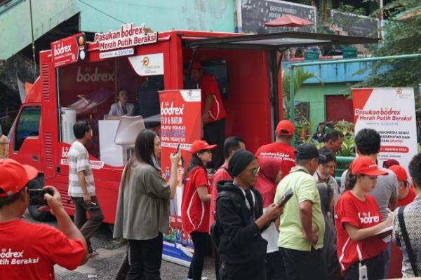 Pasukan bodrex Merah Putih Beraksi Wujudkan Indonesia Sehat dengan Cek Kesehatan dan Pengobatan Gratis