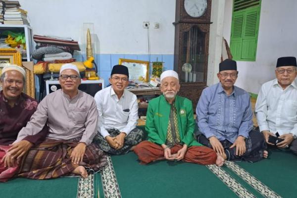 Abuya Muhtadi menyampaikan pesan agar PKB dan PBNU kembali pada khittahnya masing-masing, PKB berjuang pada jalur politik.