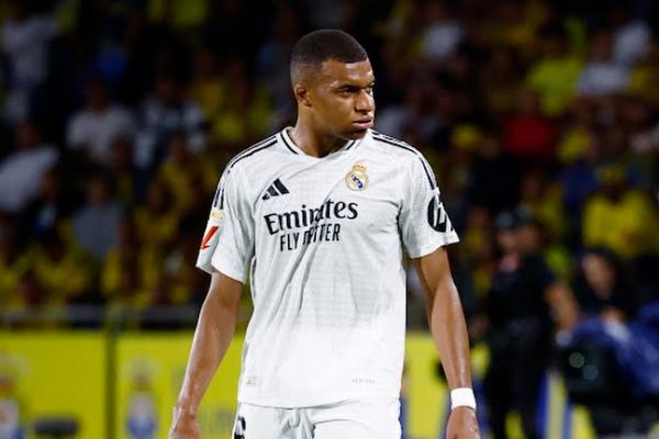 Mantan penyerang Barcelona, Sergio Aguero, menyebut kehadiran Kylian Mbappe di skuat Real Madrid tidak terlalu berdampak terhadap hasil yang diperoleh Los Blancos.