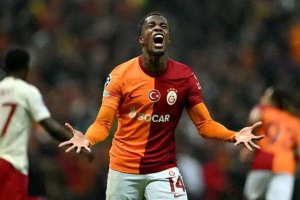 Winger Galatasaray, Wilfried Zaha, sebentar lagi akan mengakhiri mimpi buruknya bersama klub Turki