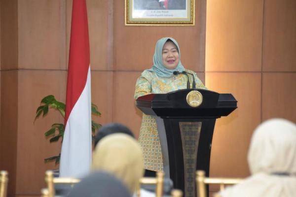 Buka Seminar Perpustakaan MPR, Siti Fauziah: Pustakawan Harus Miliki Personal Branding