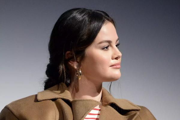 Selena Gomez Puji Lagu-lagu di Film Musikal Emilia Perez Begitu Indah