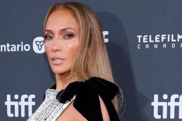 Premier Unstoppable di Toronto, Jennifer Lopez Dapat Aplaus Meriah