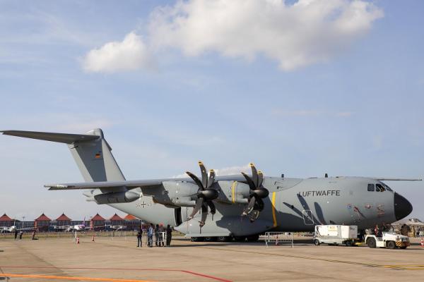 Kedatangan Pesawat Militer Jerman Airbus A400M di Bali International Airshow