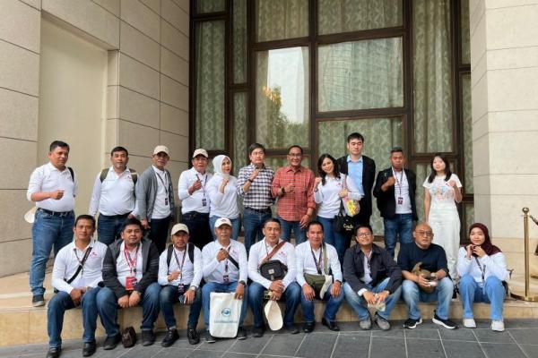 Kades Peserta Benchmarking Pelajari Sistem Irigasi Kuno Dujiangyan di China