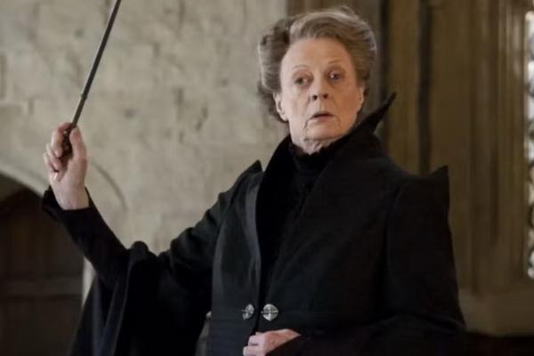 Sutradara Harry Potter Chris Columbus Puji Maggie Smith Cerdas dan Brilian