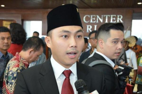 Resmi Jadi Anggota DPR, Stevano Adranacus Akan Fokus Sejahterakan Konstituen