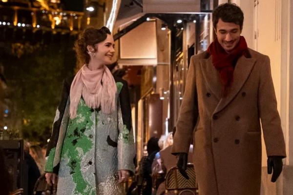 Emily in Paris Musim 4 Episode 8: Putus dari Gabriel, Emily Ketemu Jodoh Baru?