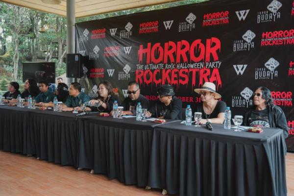 Lima vokalis rock kenamaan dengan karakter yang kuat akan membius Horror Rockestra