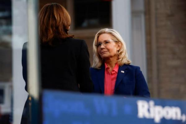 Liz Cheney, Mantan Anggota Kongres Partai Republik Berkampanye Bersama Harris