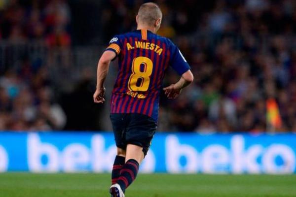 Andres Iniesta Umumkan Gantung Sepatu