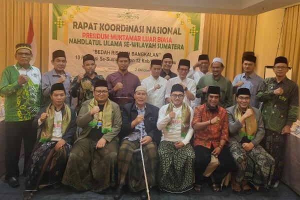 Rakornas yang merupakan bagian dari Pra MLB NU ini dihadiri oleh perwakilan struktural dan kultural NU, serta pengasuh pesantren se-Sumatera