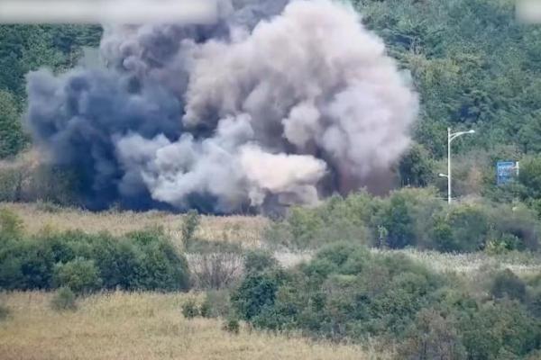 Situasi Tegang, Korut Rusak Jalan dan Pasang Ranjau Darat di Perbatasan Korsel